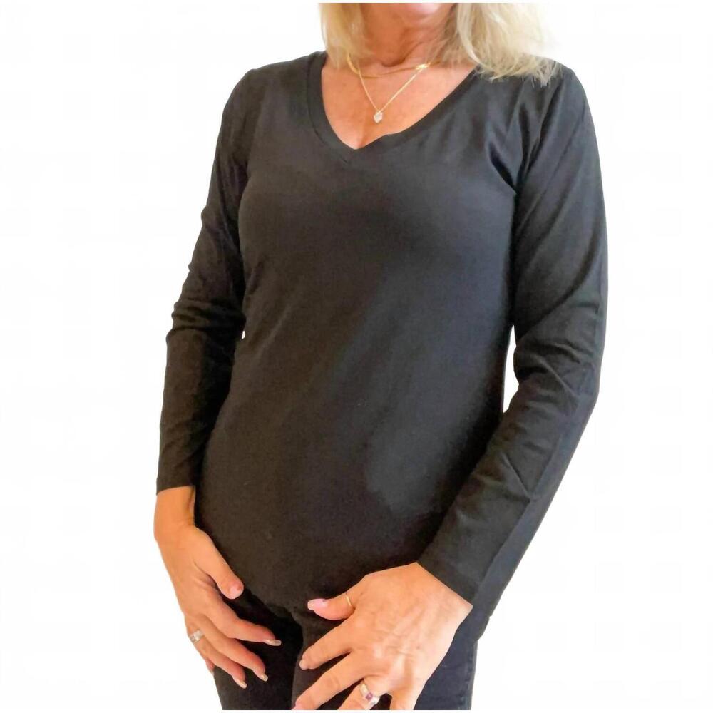 NEW MAC & ME long sleeve v neck top in black